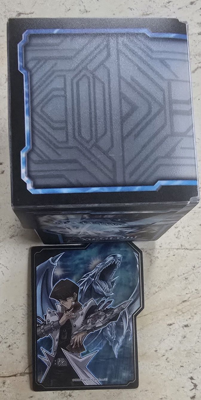Yu-Gi-Oh! карти - blue eyes и support, кутия на кайба