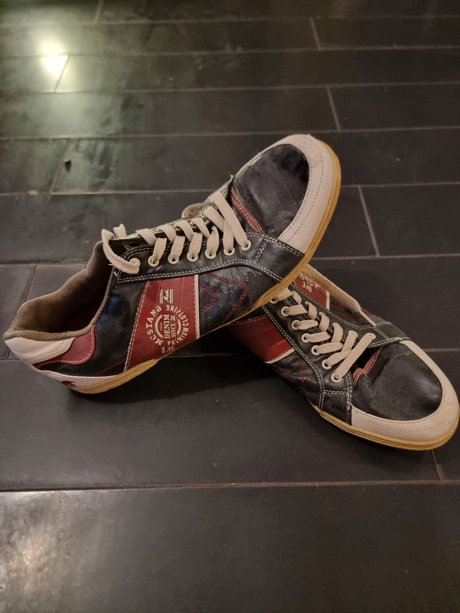Papuci Tocuri Botine Adidasi marimea 39