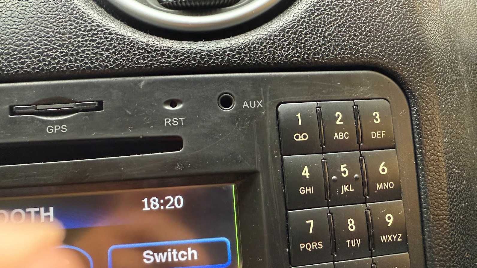 Мултимедия Mercedes Command NTG 2.5