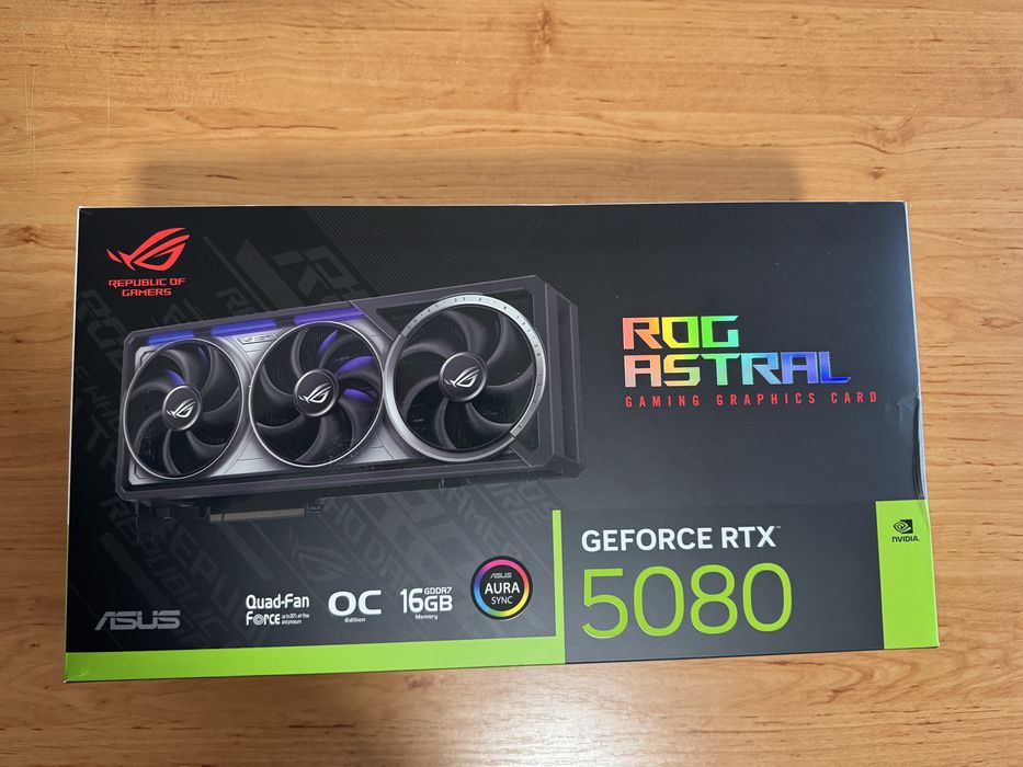 Rog Astral rtx 5080 OC edition 16 gb