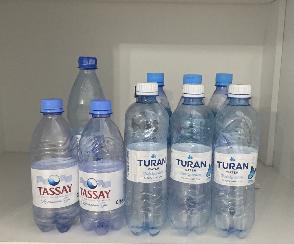 Пластиковые  бутылки , 0,5  литр