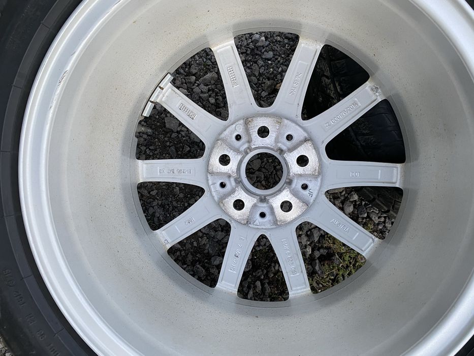 Jante aliaj 5x120 bmw x1 x3 cu anvelope de iarna 225 55 17