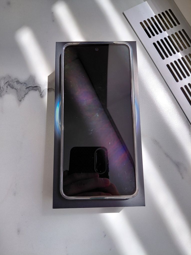 VIVO V40 Lite новый