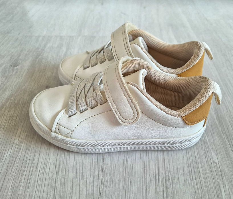 Tenesi albi baieti m25