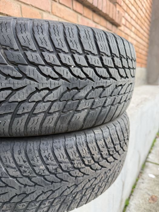 Anvelope 195.65.15 de iarna Nokian