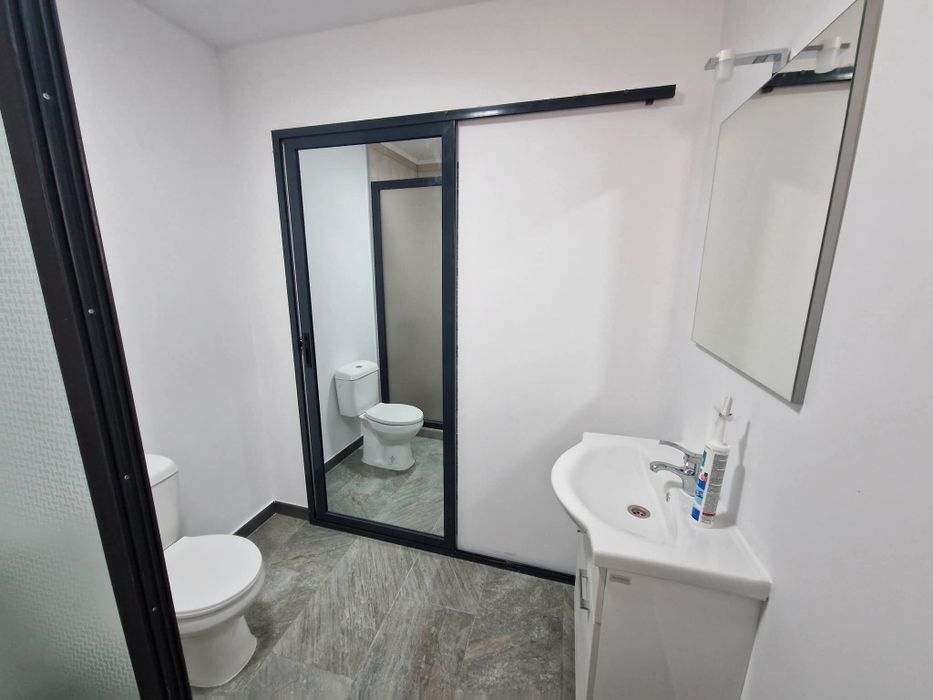 Casa B-dul Independentei vis-a-vis de Maternitate