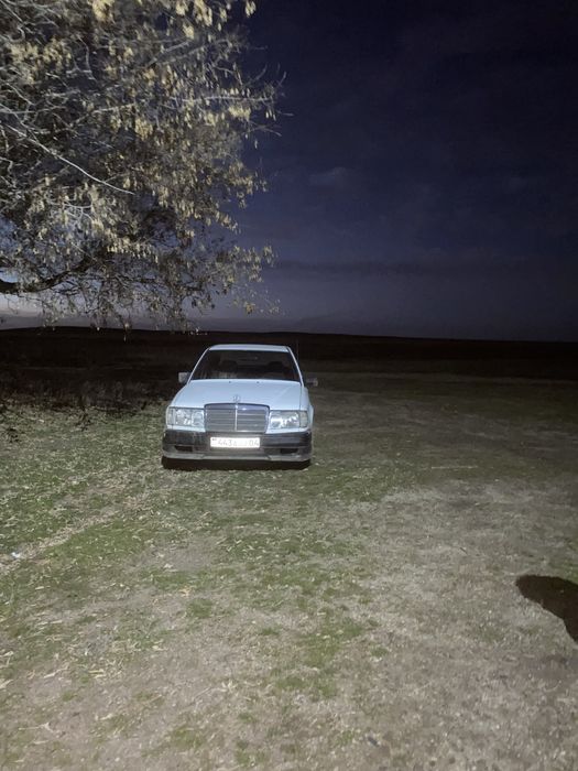 Мерседес 124 е230 до рест