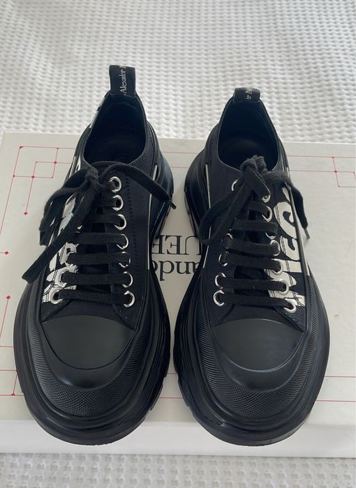 Adidași Alexander McQueen Graffiti, originali, mărimea 36
