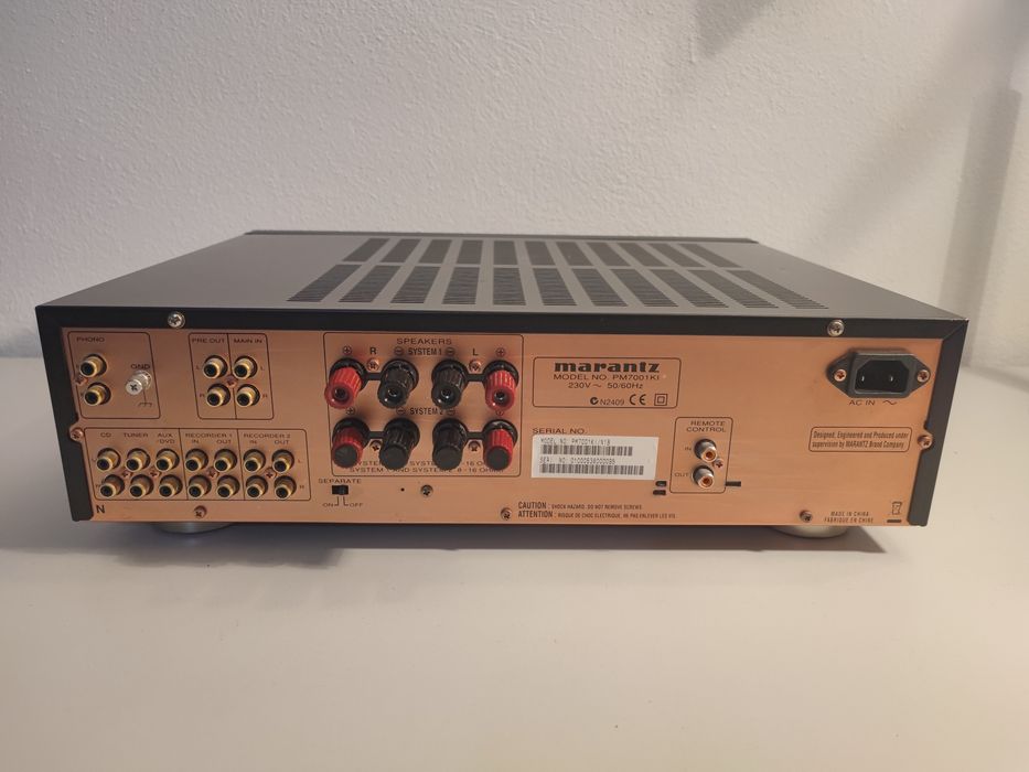 Amplificator Marantz PM 7001 statie
