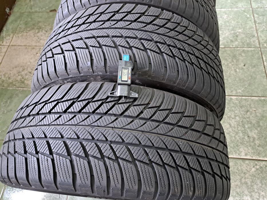 4 anvelope 225/50 R18 Bridgestone runflat 7mm(2021,2022)