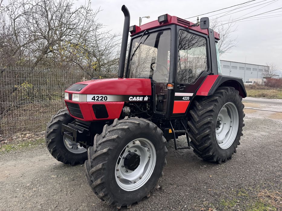 Tractor Case 4220