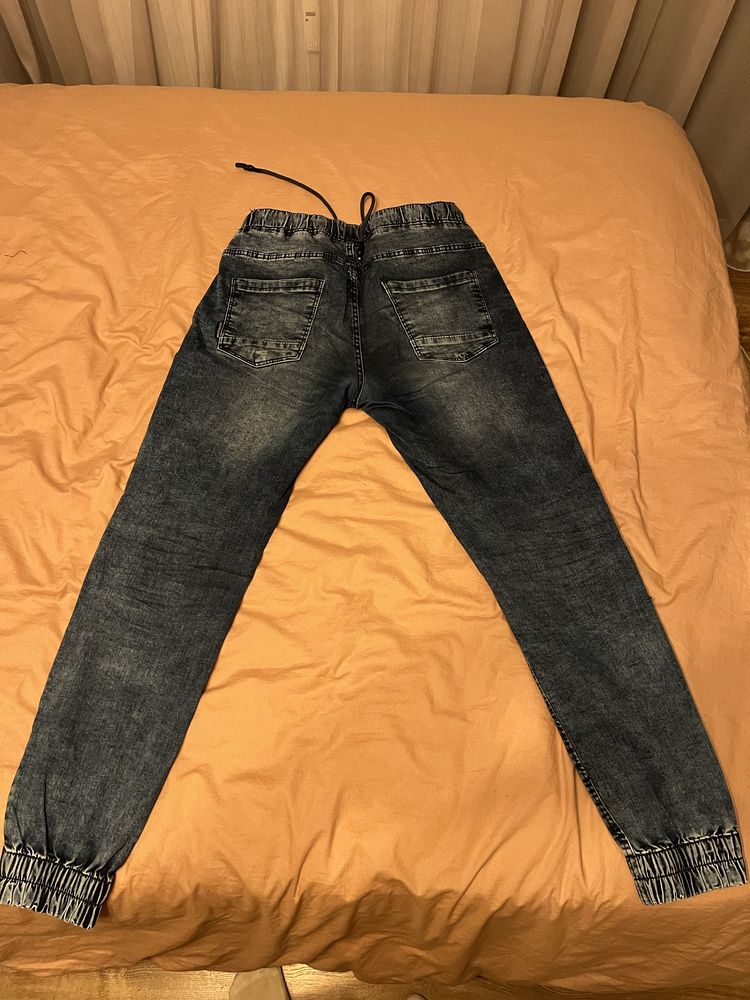 Blugi Cropp unisex