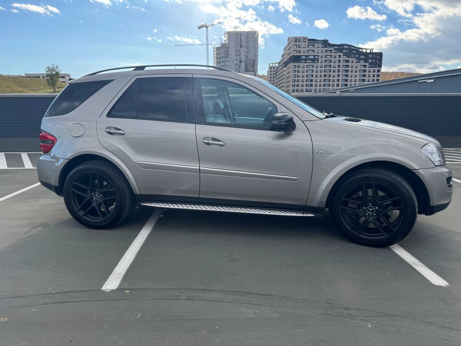 Mercedes Benz ML W164 4.0 V8 Autoutilitara