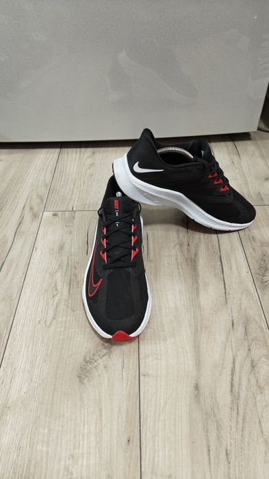 Nike quest 3 Nr 42