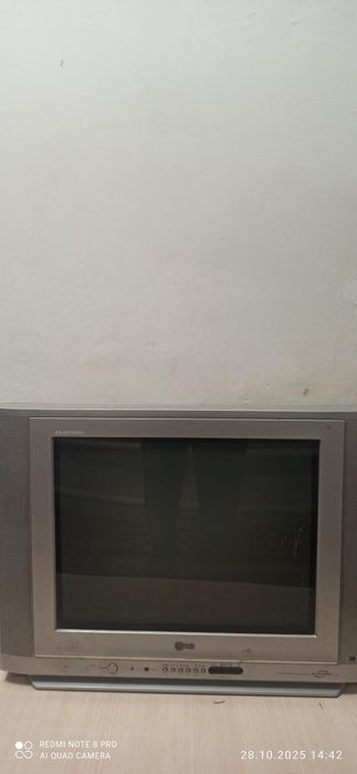 Телевизор LG жағдайы жаксы