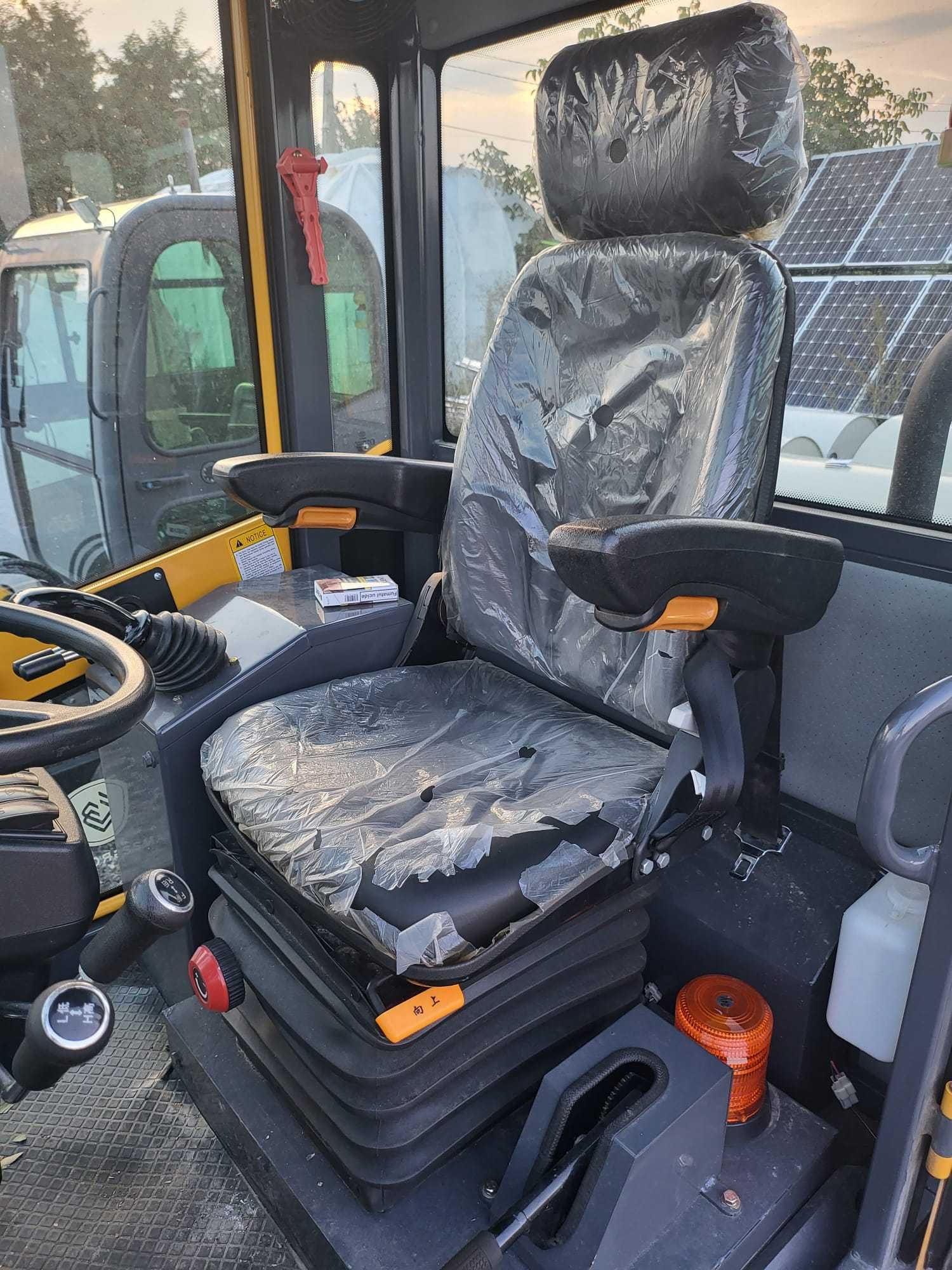 Incarcator frontal ca nou 44 ore, vola - variante schimb auto sau ATV
