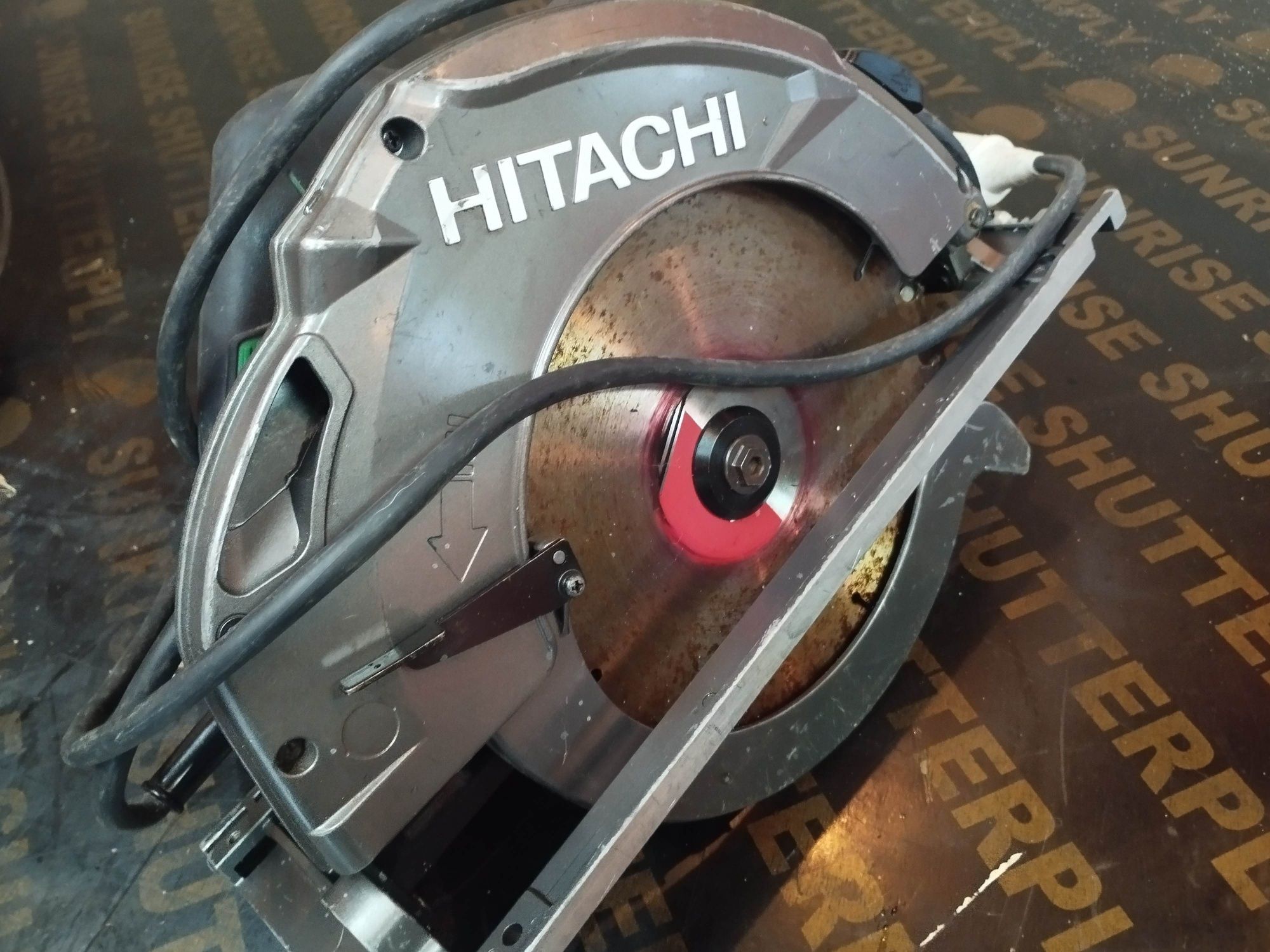 Ръчен циркуляр,Хитачи, HITACHI HIKOKI 1600WATTS