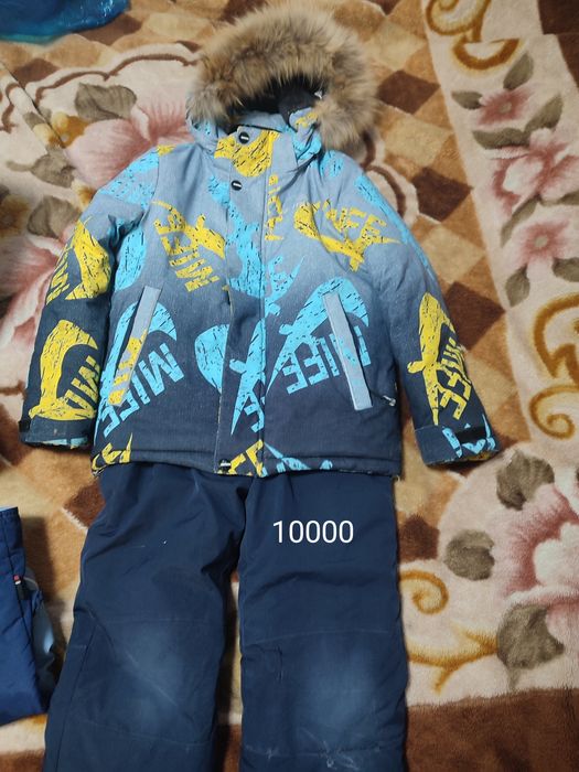 Продам зимний костюм