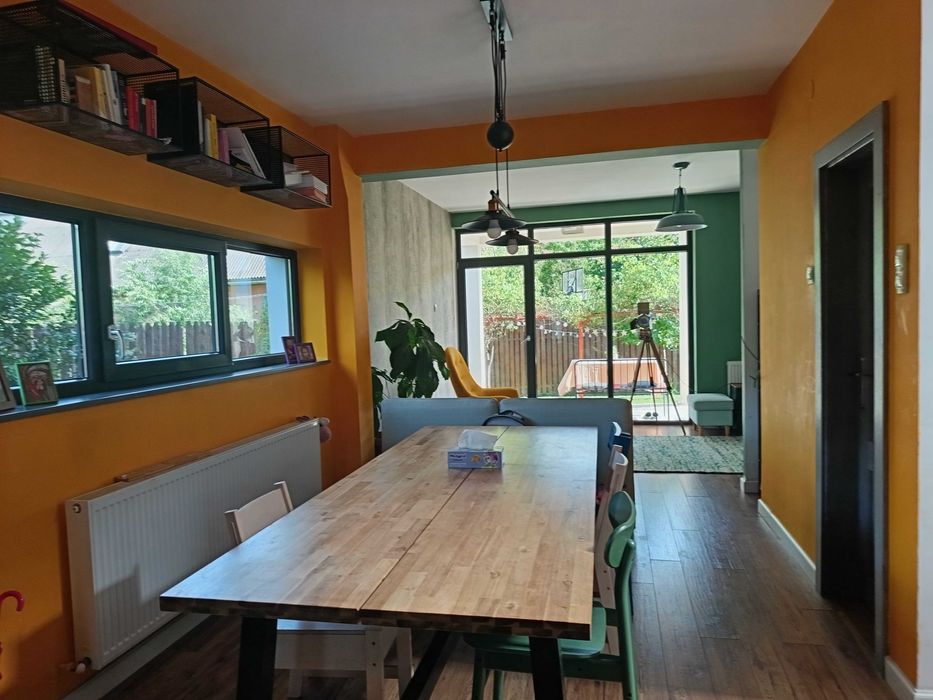 Închiriez casa in Florești  120m/950€