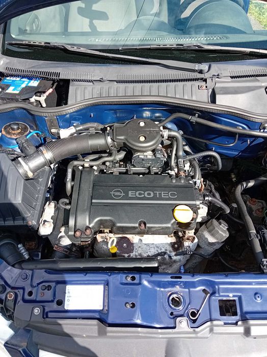 Vand sau schimb opel corsa
