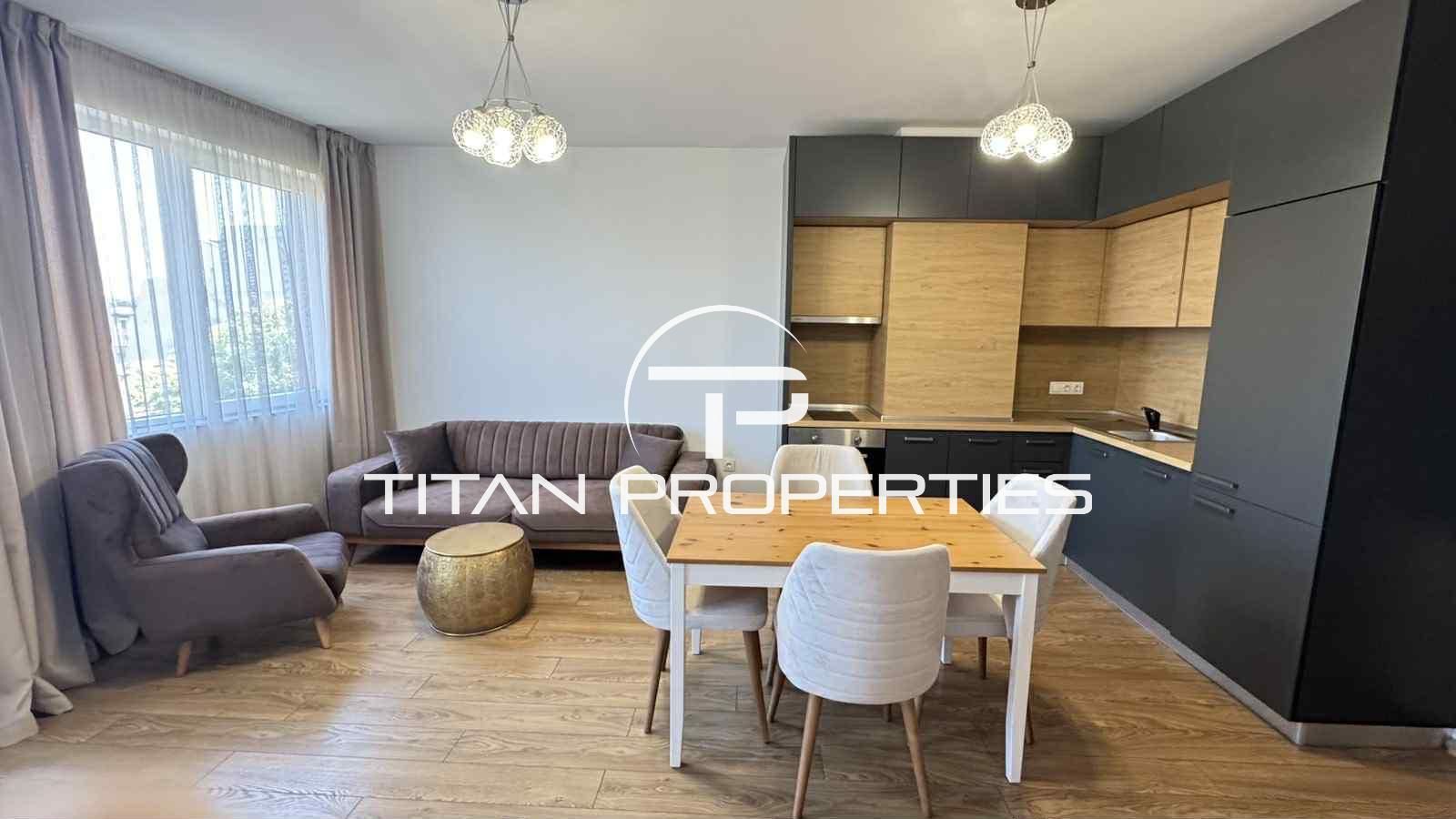 Тристаен апартамент, под наем, Център