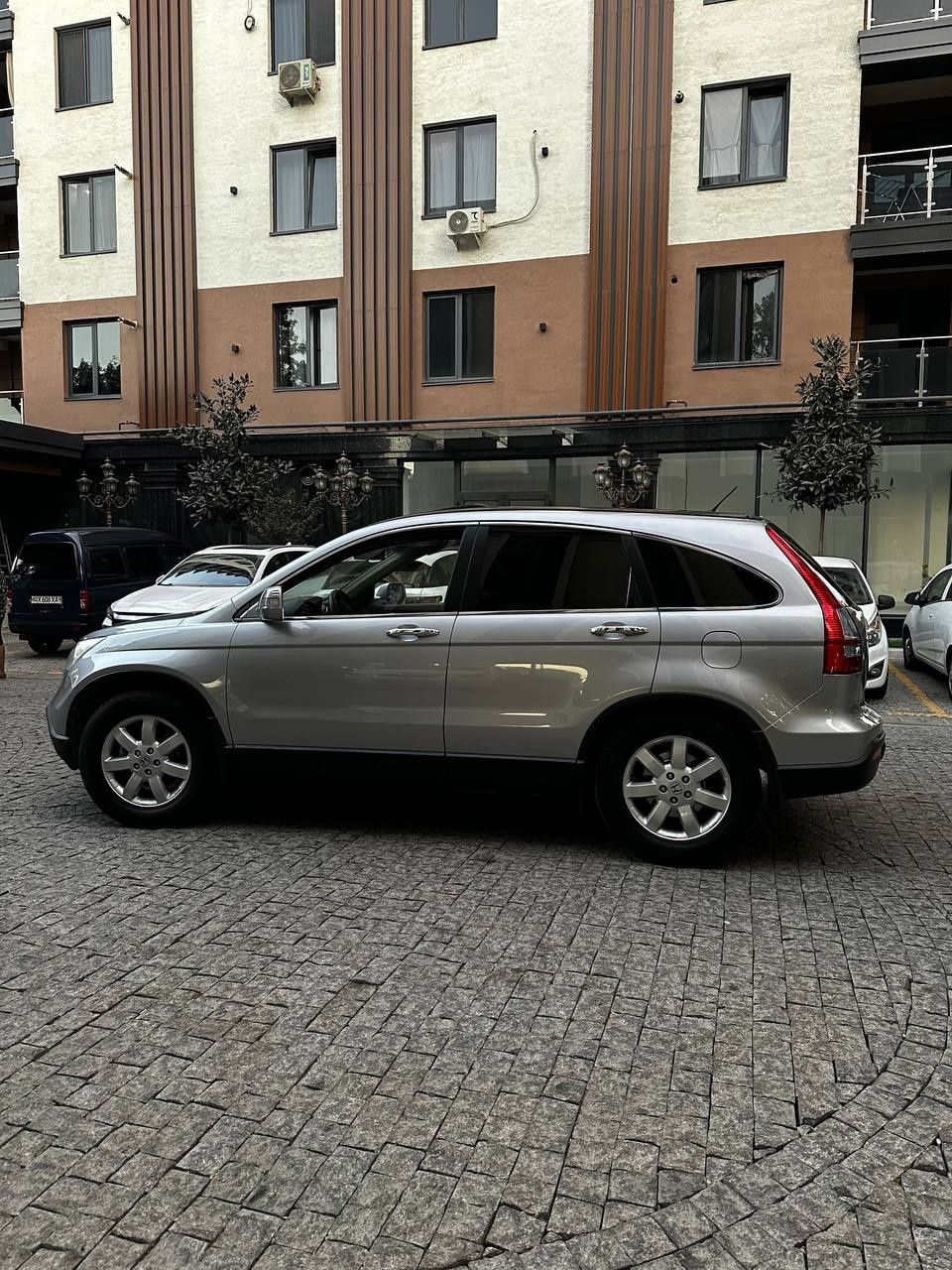 Продаётся Машина Honda CRV 2008