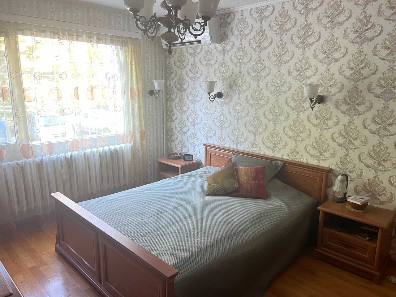Продава се Четиристаен апартамент в София, Света Троица - 88 кв.м за 2353 €/кв.м - Снимка #4