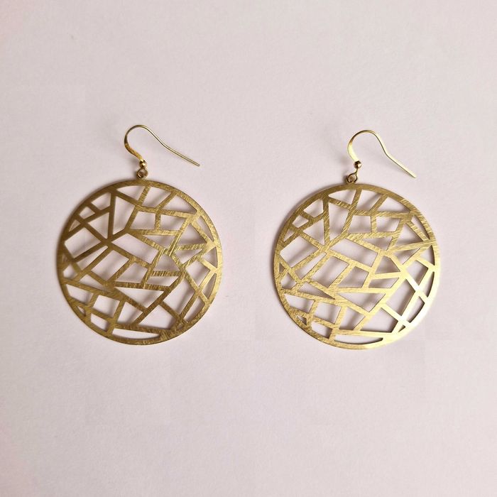 Cercei aurii geometrici