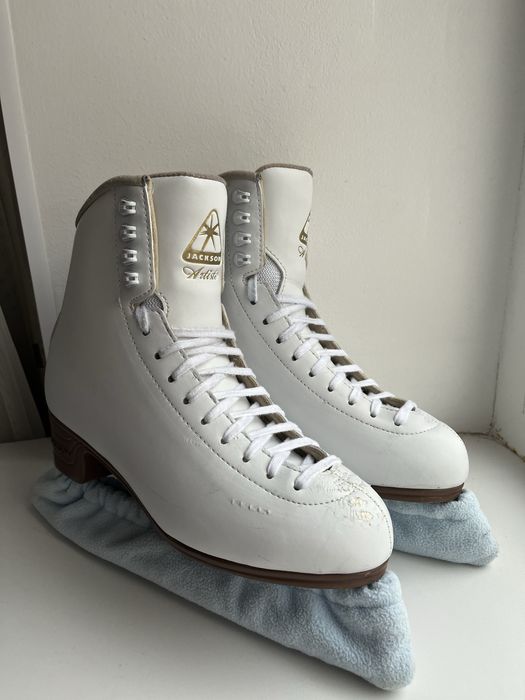 Продаются коньки Jackson Artiste для одинарных прыжков