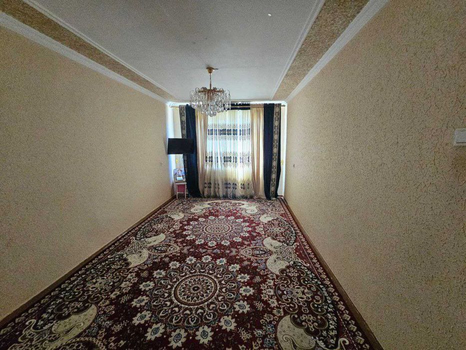 Продаётся 3х комн квартира на 4 этаже Ор-р Хамкорбанк Пиридастгир