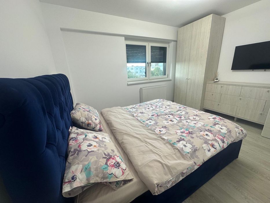 Inchiriez apartament 2 camere -Complex Decebal Residence