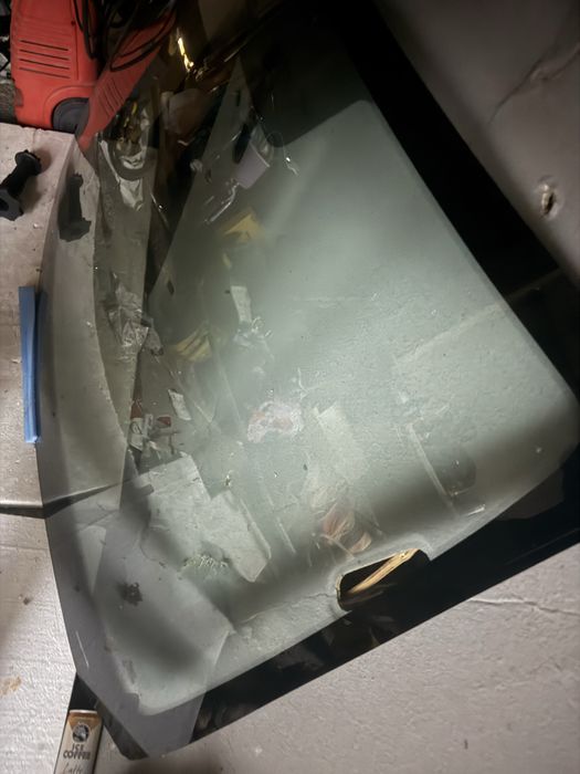 vand parbriz dacia duster HJD merge si pe sandero 2017-2020