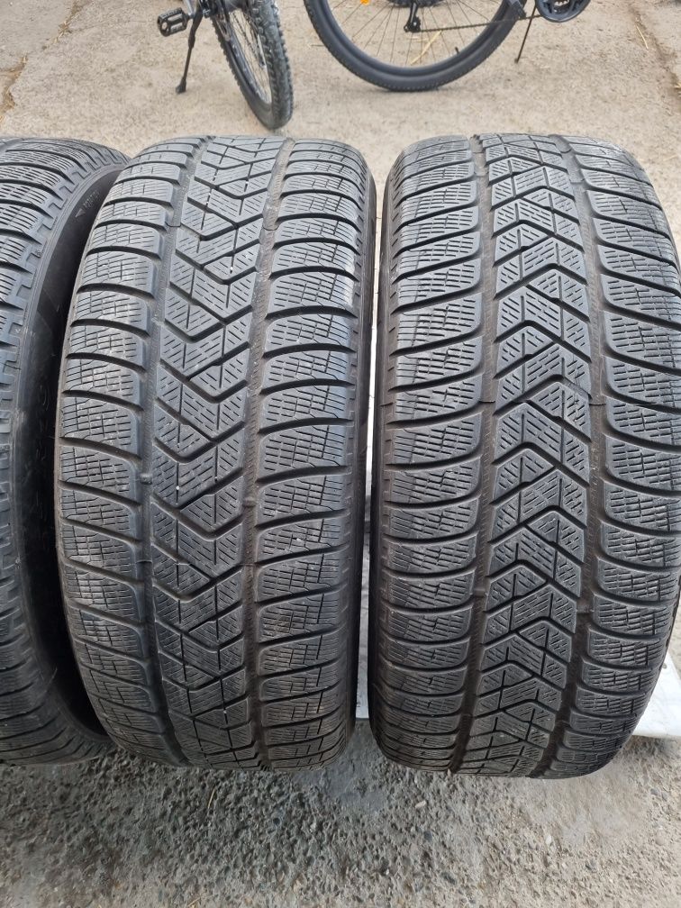 Anvelope 235 55 19 Pirelli Scorpion MOE RunFlat Winter Iarna