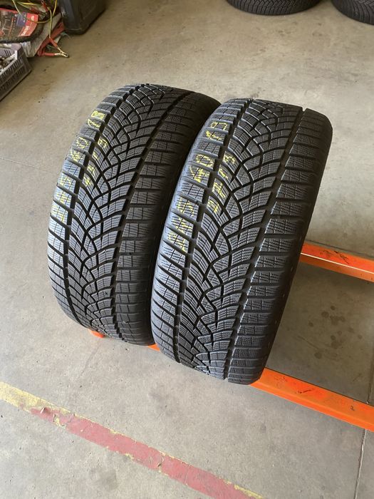 Anvelope iarna 245/40/19 Goodyear Ultra Grip Performance 245 40 19 R19