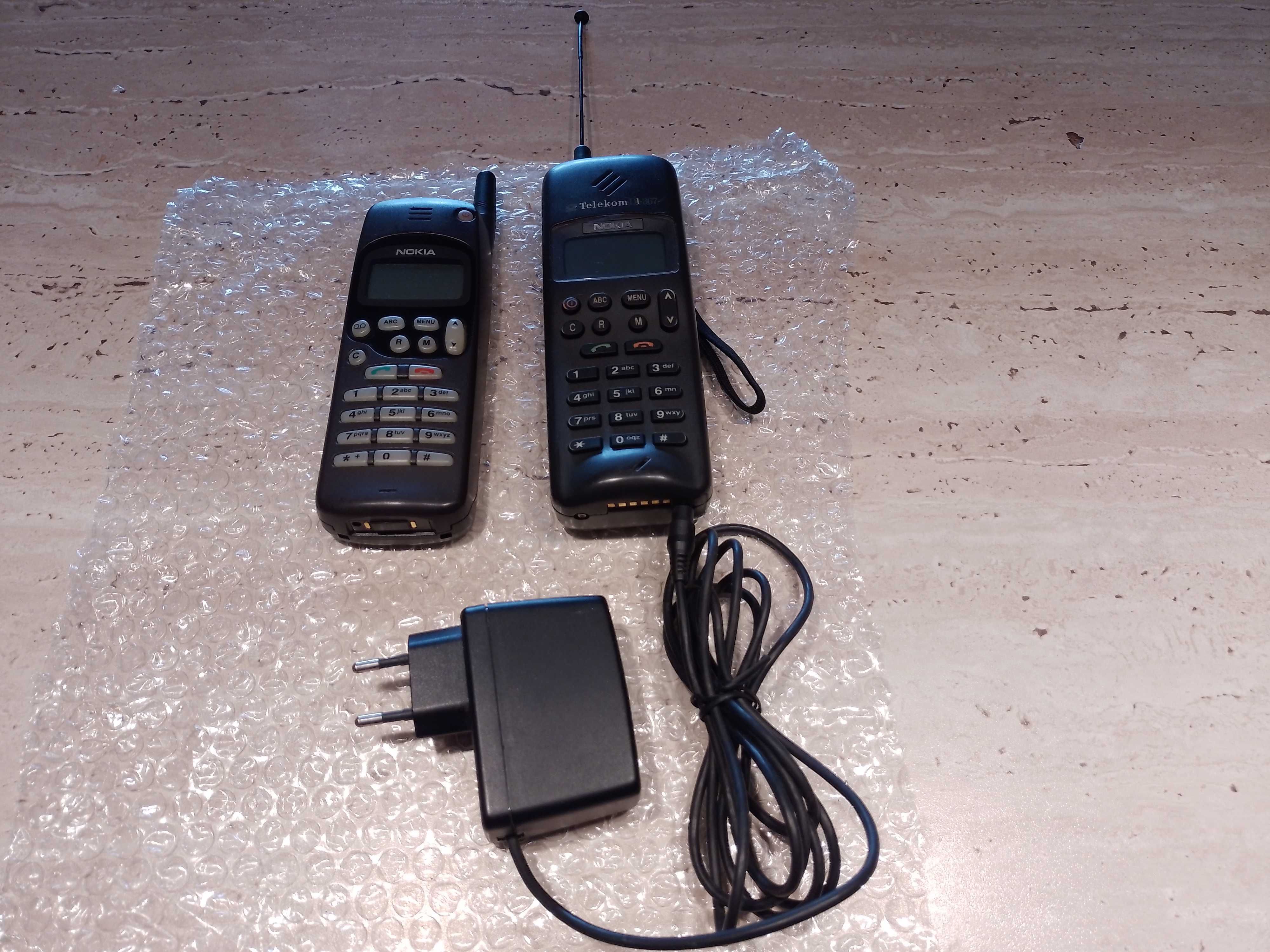 Telefoane de colectie, rare NOKIA 1011, 1611, C7, 5230, 6280