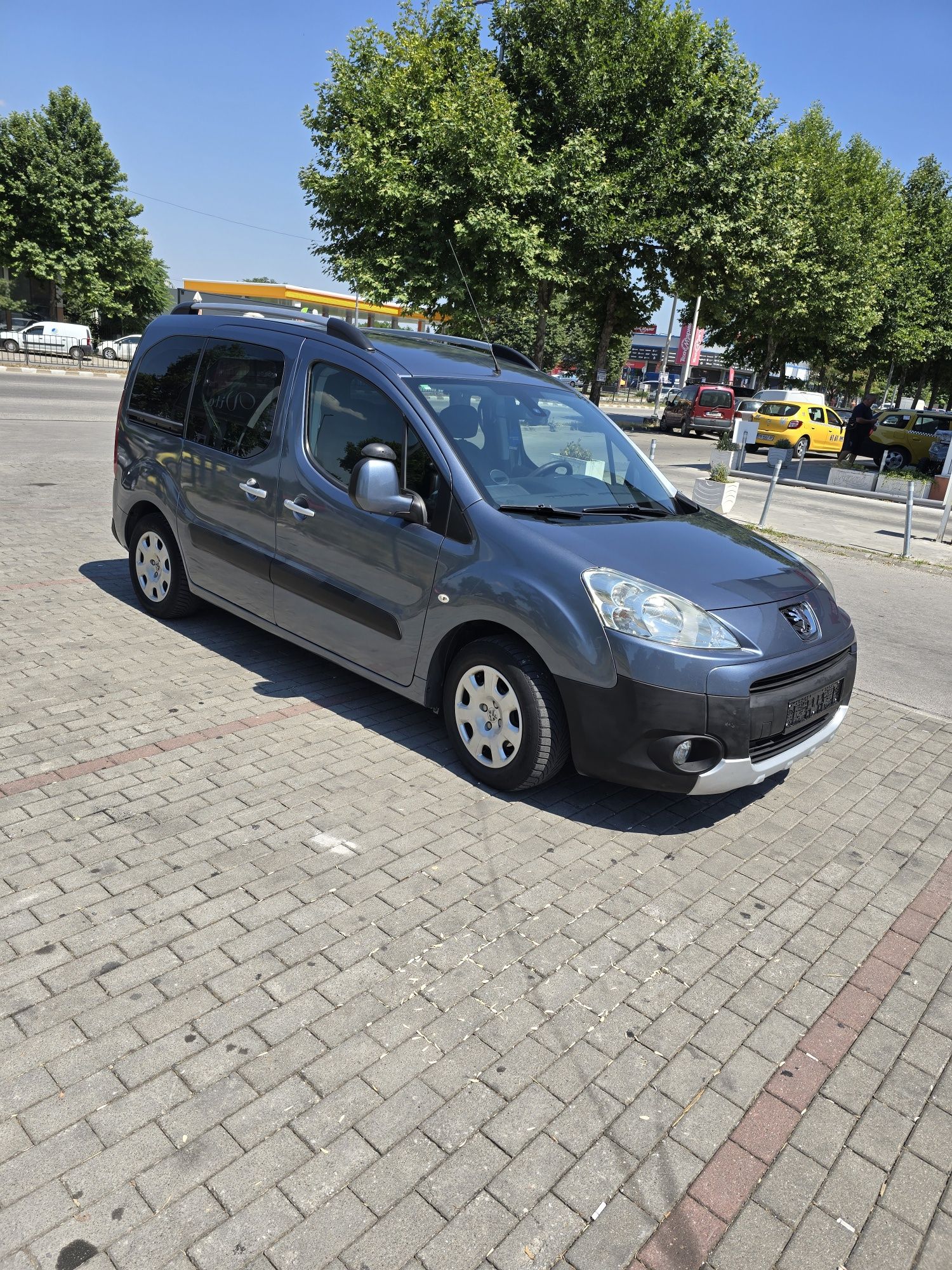 Peugeot partner tepee 2011 hdi