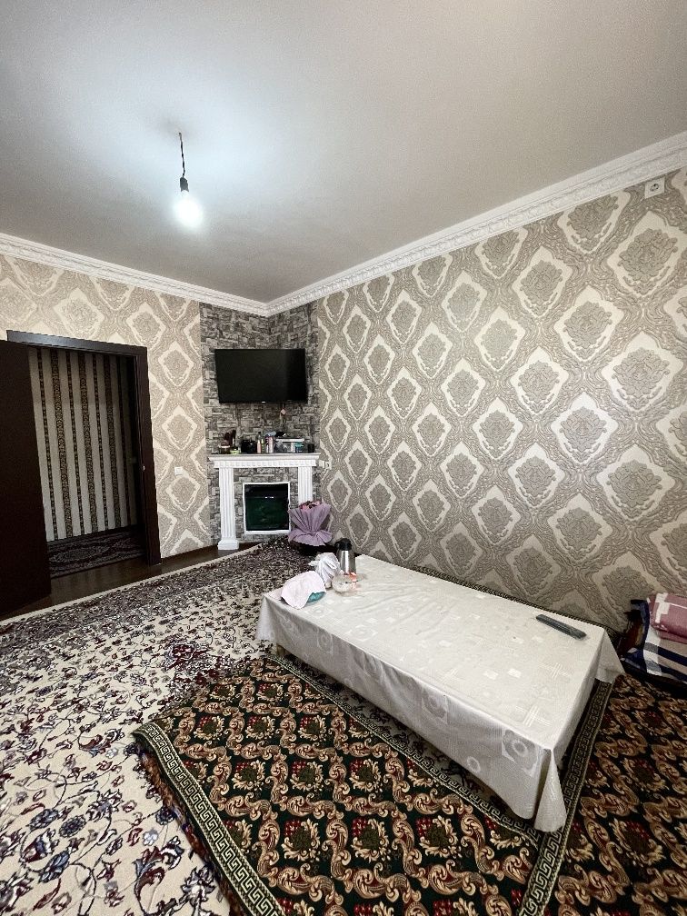 Квартира Сотилади корасаройда