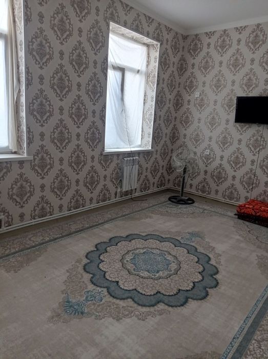 3 xonaliy dom ijaraga beriladi