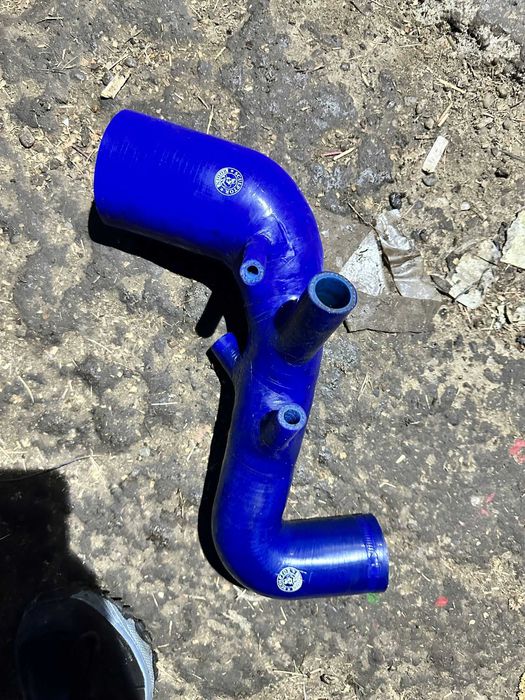 Intake albastru audi tt mk1