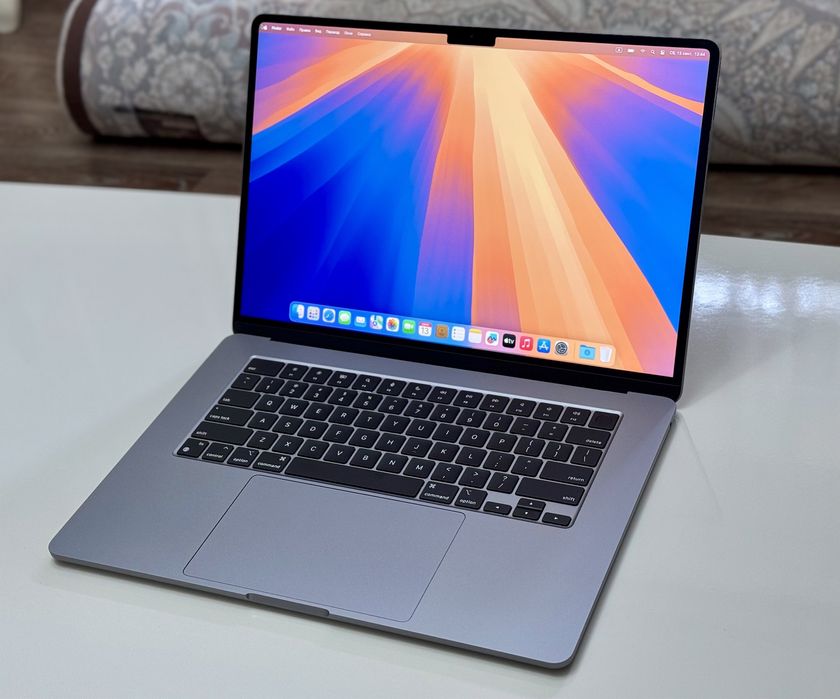 MacBook Air 15 /Озу:24GB/ M3/ SSD:512 (Топовая Модель)