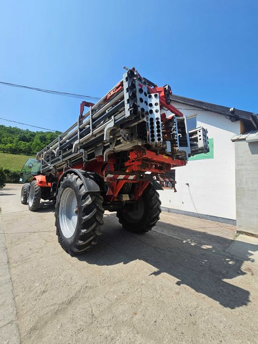 SCHIMB Distribuitor de ingrasaminte RAUCH AGT 6036
