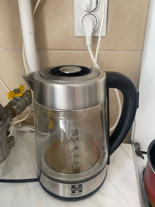 Fierbător din sticlă cu reglaj de temperatură