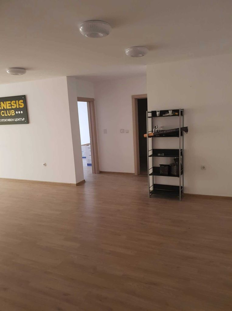 Дава се под наем Офис в Пловдив, Кършияка - 121 кв.м за 826.2 € - Снимка #2
