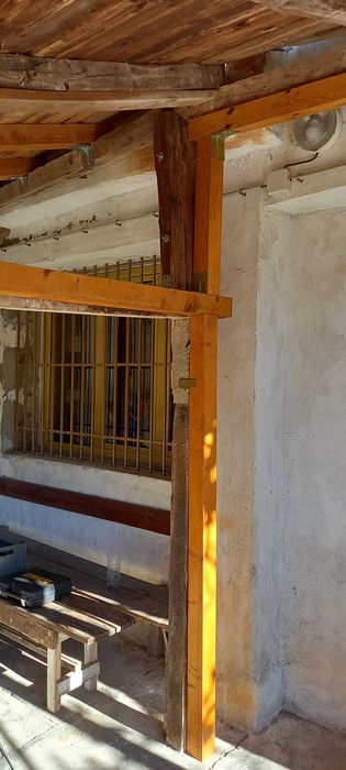 Продавам къща в с. БЕЛИЛА Община Средец