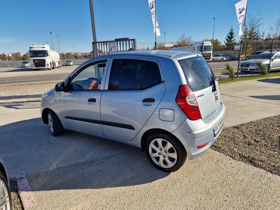 Hyundai İ10 an 2012 benzina E5