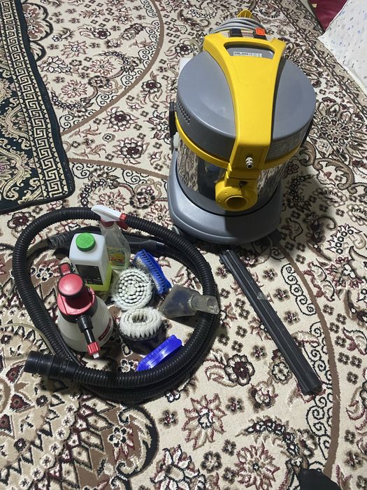 Продается моющие пылесос