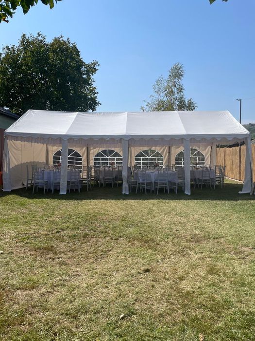 Cort pentru evenimente