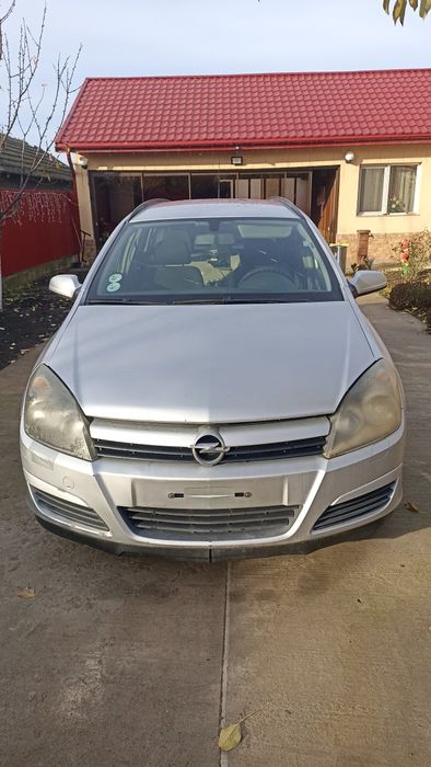 Dezmembrez opel astra h 1.7 tdci