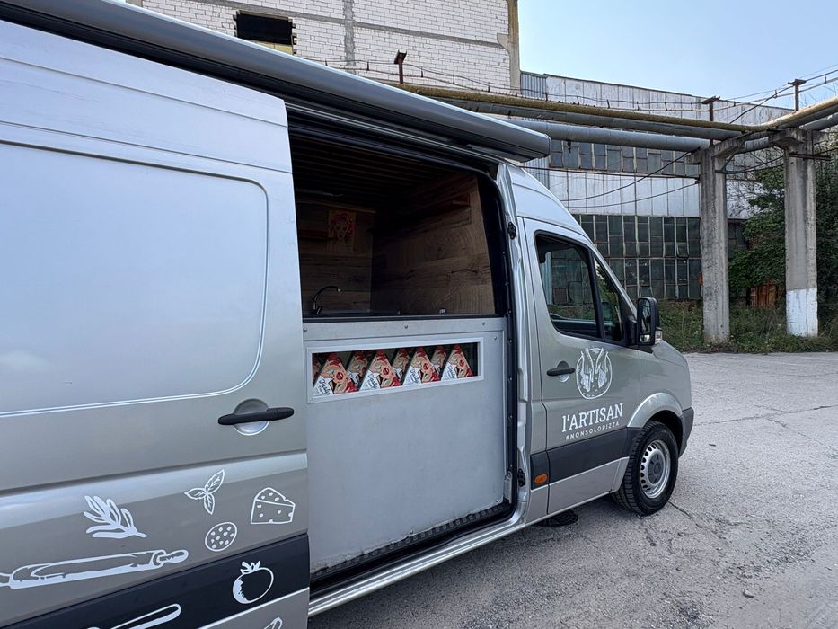 De vânzare Foodtruck Volkswagen Crafter