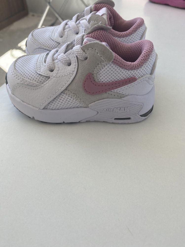 Детски маратонки nike air max